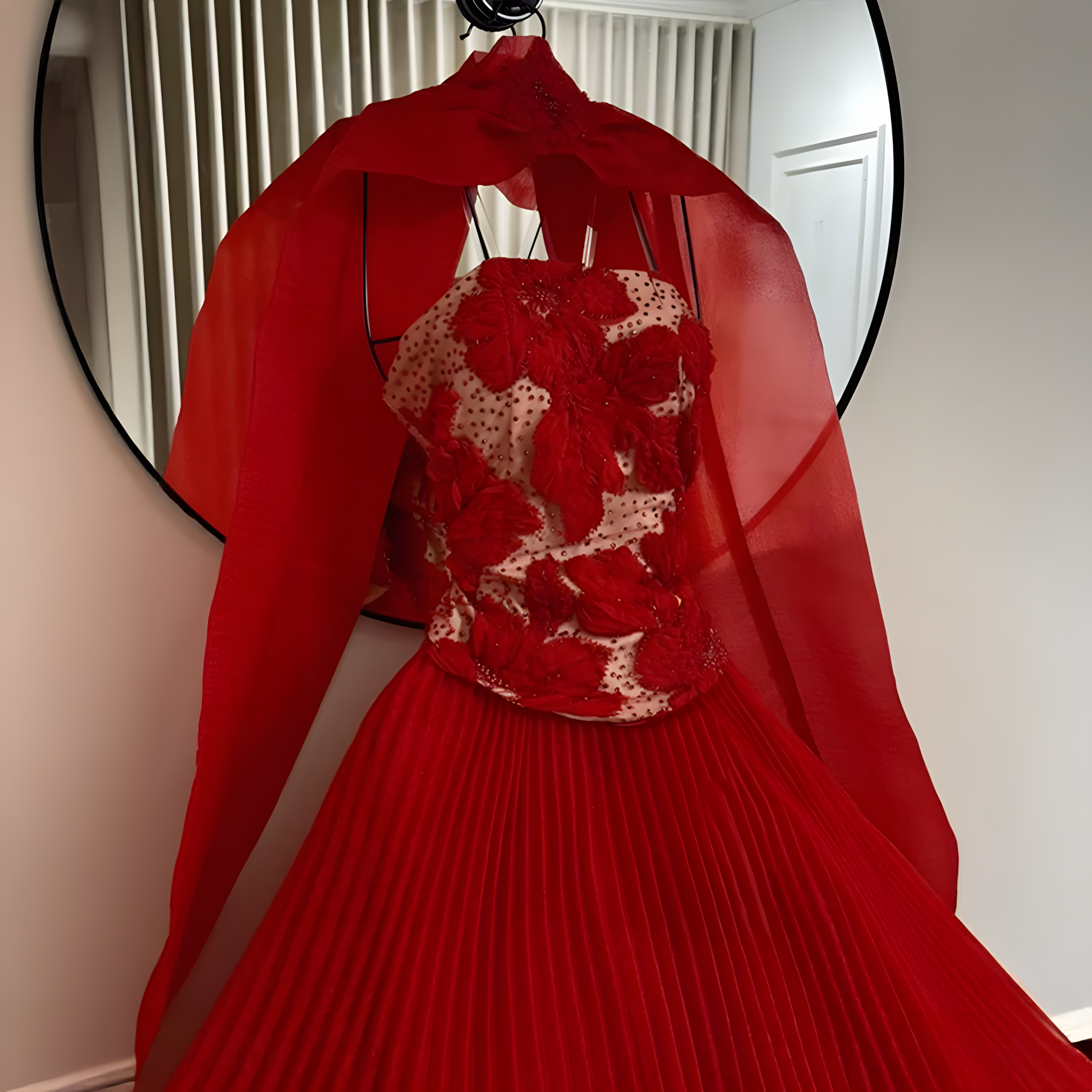 فستان سهره احمر غامق - الصورة 4