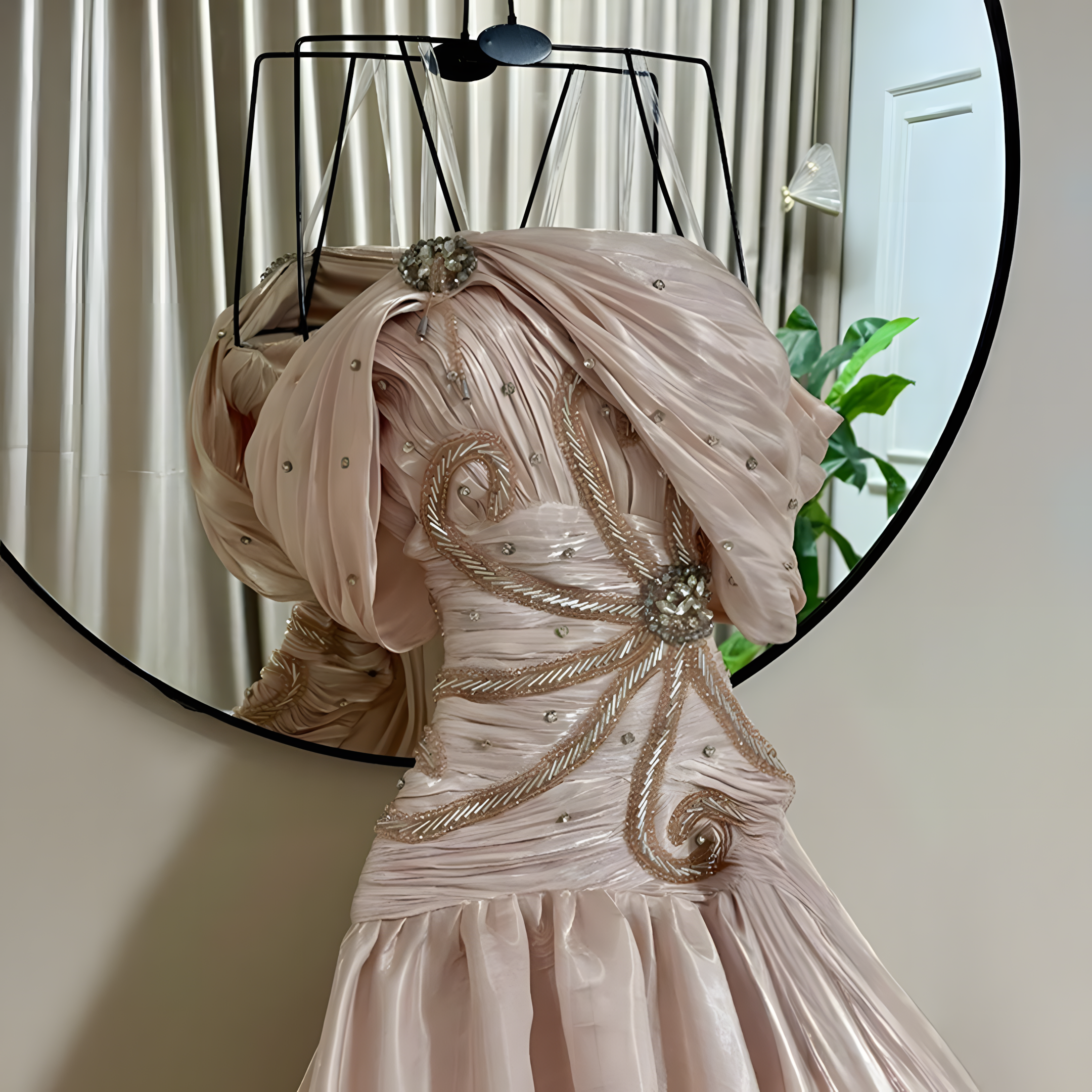 فستان سهره وردي فاتح - الصورة 3