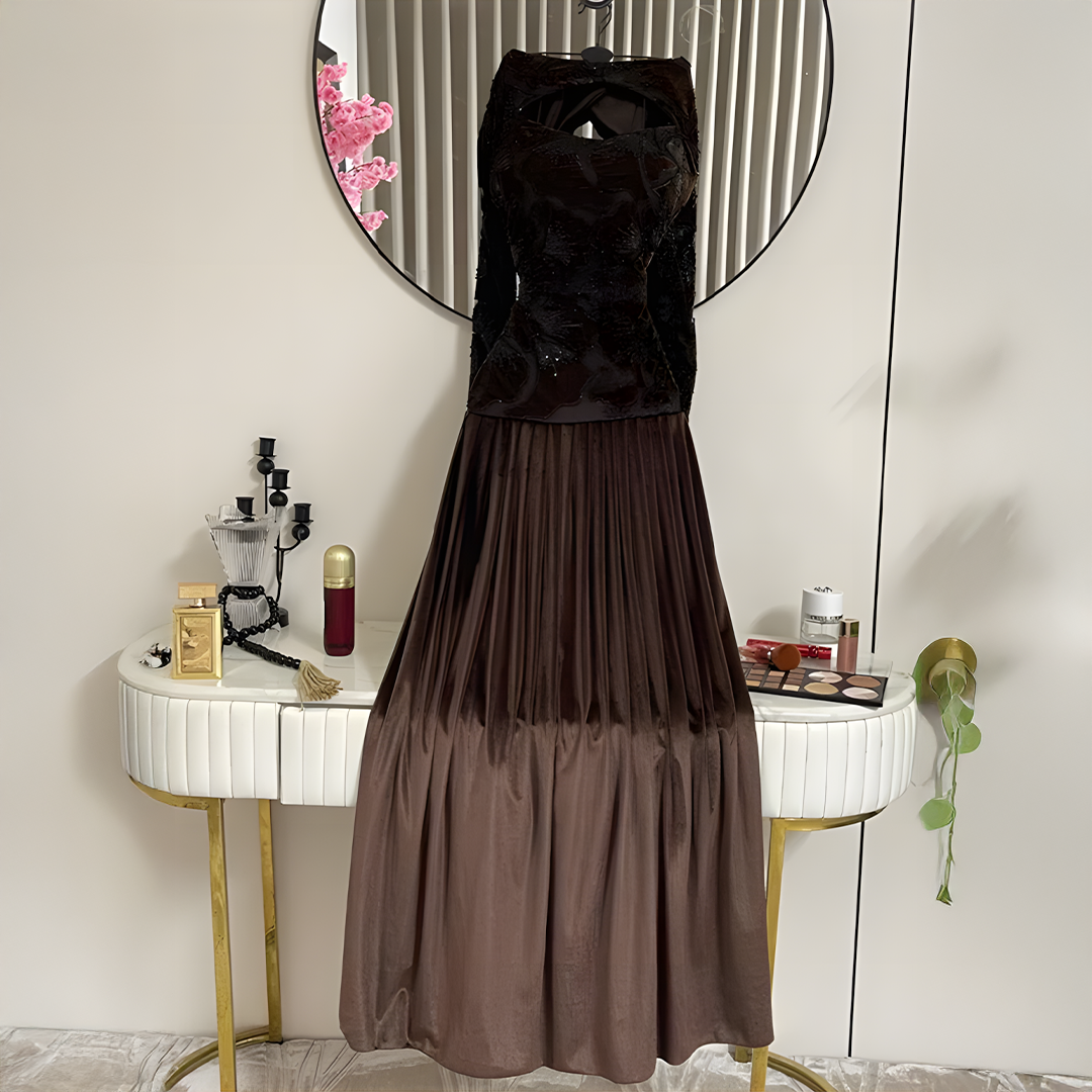 فستان بني داكن - الصورة 3